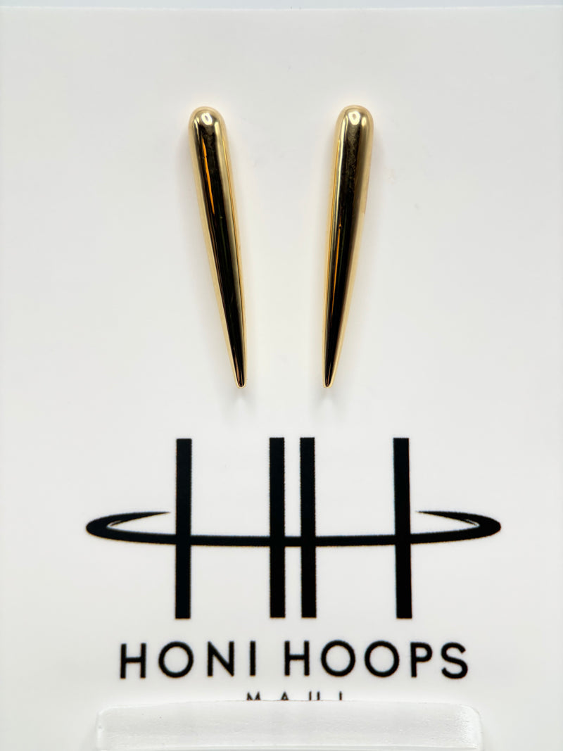 Dagger studs