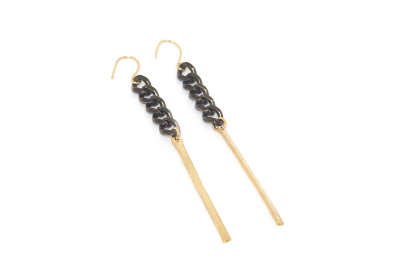 Mykonos Earring w. Black Chain