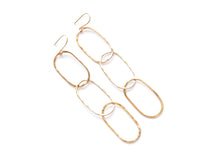 Triple Oval Links